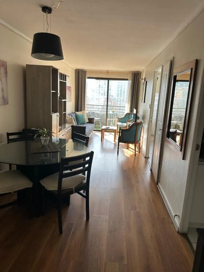 دبتو لاس كوندس كورونل برايرا - سانتياغو، تشيلي