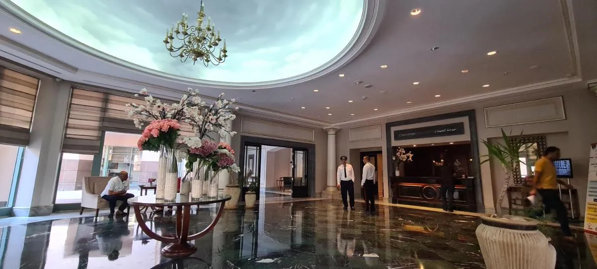 لاكشري هوتيل شقة ات غراند بلازا سان ستيفانو, بريمي لوساتيون ويته اسسيسس تو ميغا مالل اند فور سيزونز'س ريستاورانتس — صورة 2