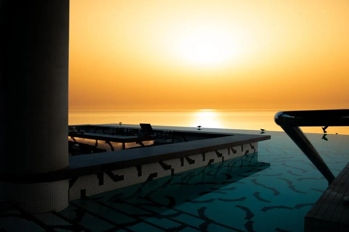 دبليو مسقط — صورة 2