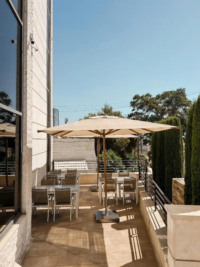 سيلينو هوتيل — صورة 3