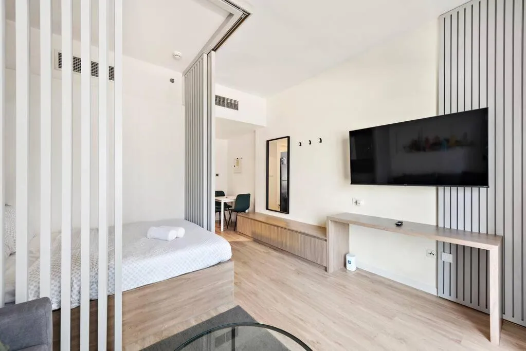 Cozy Studio By Burj Khalifa and Dubai Mall — صورة 2