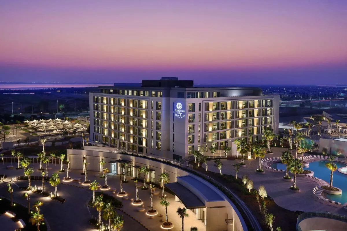 دبل تري By Hilton Abu Dhabi Yas Island Residences - أبوظبي، الإمارات