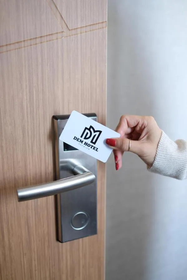 ⁨Dem Premium Hotel - Round Trip Airport Service - Istanbul International Airport⁩ — صورة 12