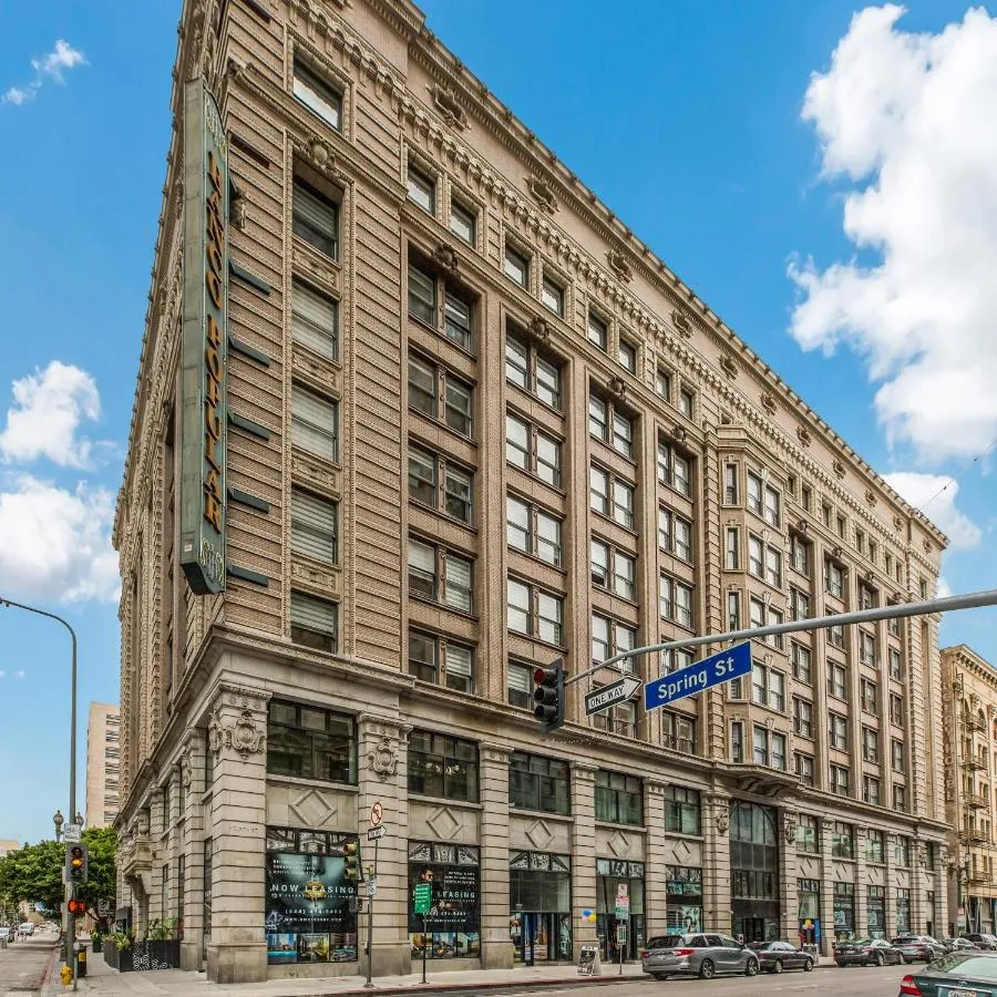 ون لوكس ستاي هوه داون تاون لوس انغلس — صورة 2