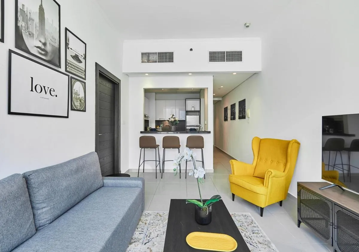 Luxury 1BR Apartment in the heart Marina, Connection to Dubai Marina Mall - Silverene tower — صورة 4
