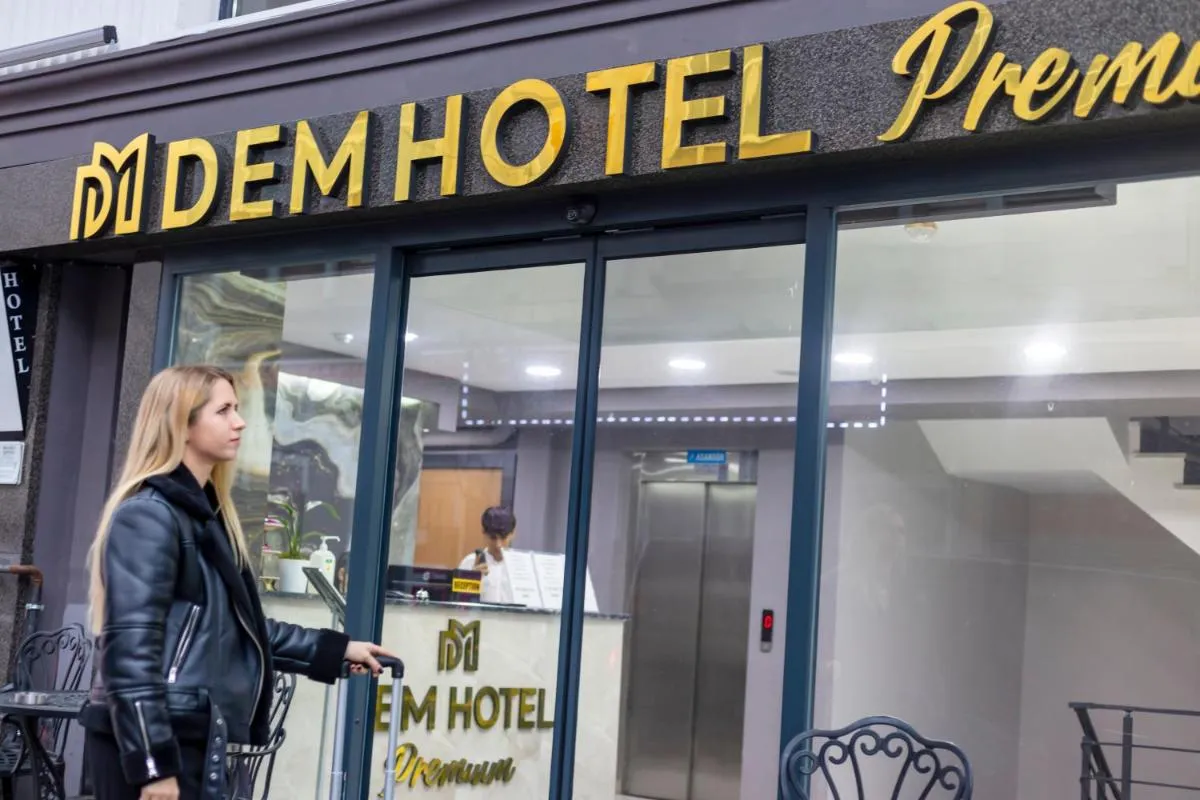 ⁨Dem Premium Hotel - Round Trip Airport Service - Istanbul International Airport⁩ — صورة 7