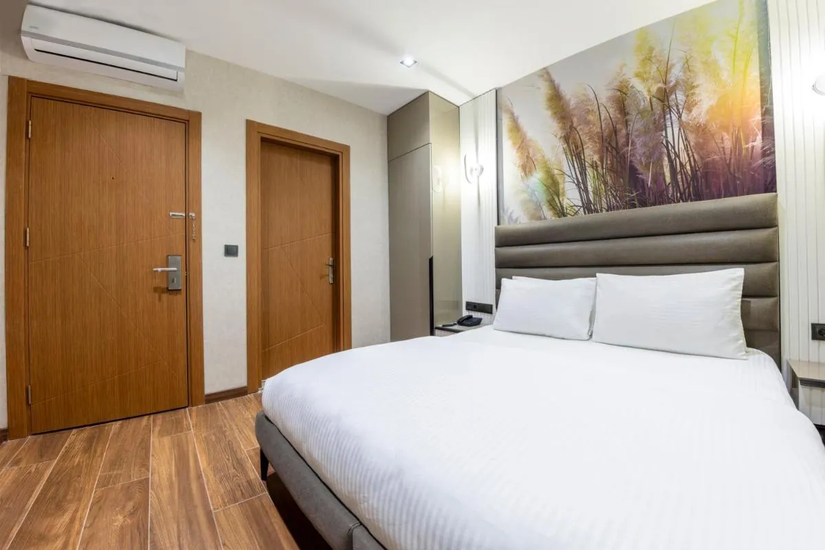 ⁨Dem Premium Hotel - Round Trip Airport Service - Istanbul International Airport⁩ — صورة 15