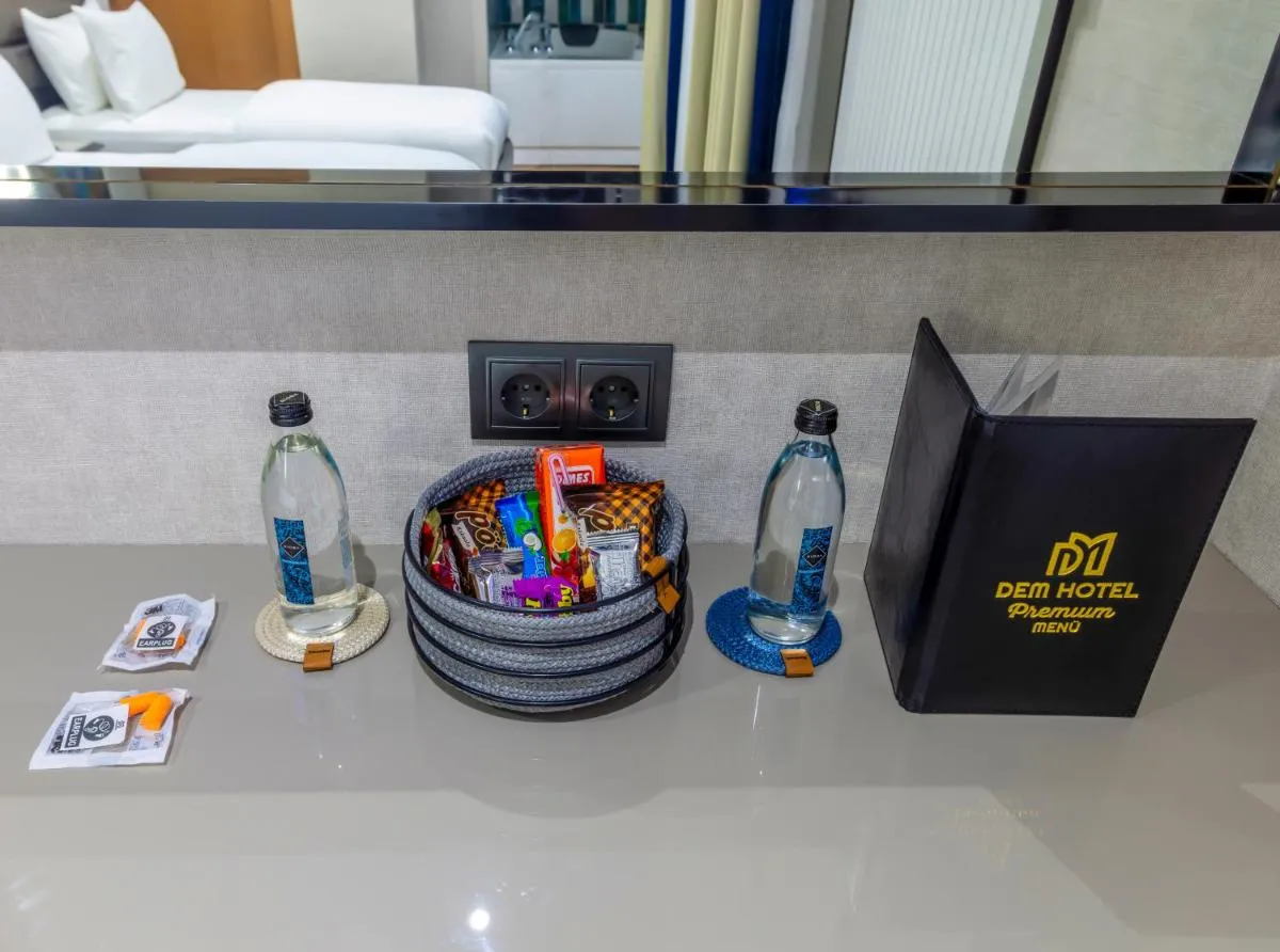 ⁨Dem Premium Hotel - Round Trip Airport Service - Istanbul International Airport⁩ — صورة 46