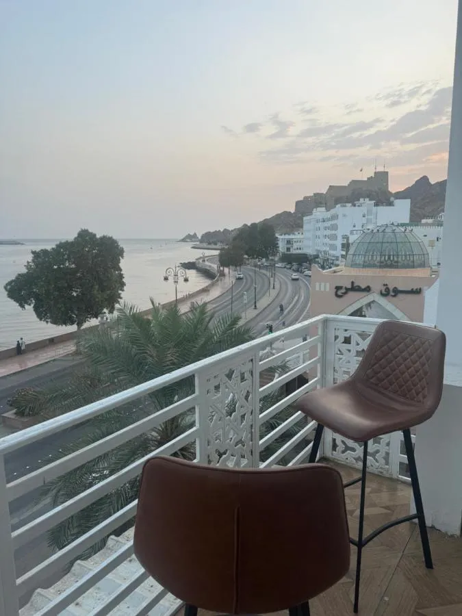 شقة المطرح بإطلالة البحر — صورة 4