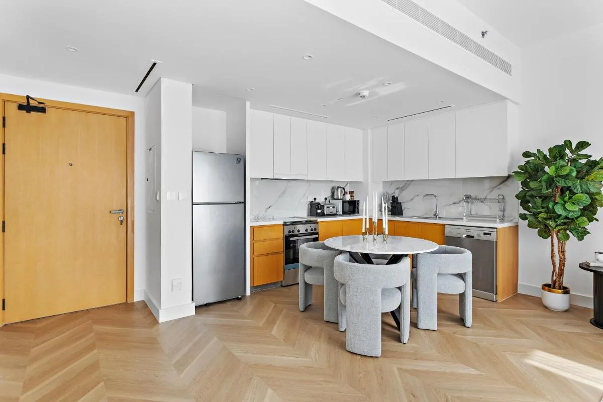 Elegant and Modern 1BR Apt in JBR with Beach Access — صورة 3