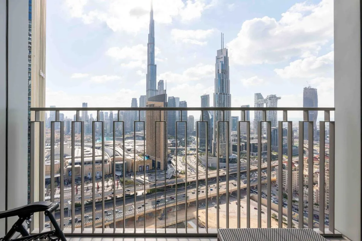 ⁨Downtown Views II Burj Khalifa View, Downtown Dubai - Mint Stay⁩ — صورة 3
