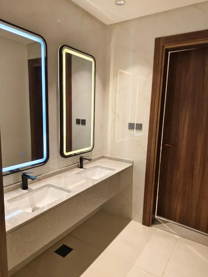 ⁨أجنحة الحمراء جدة⁩ — صورة 12