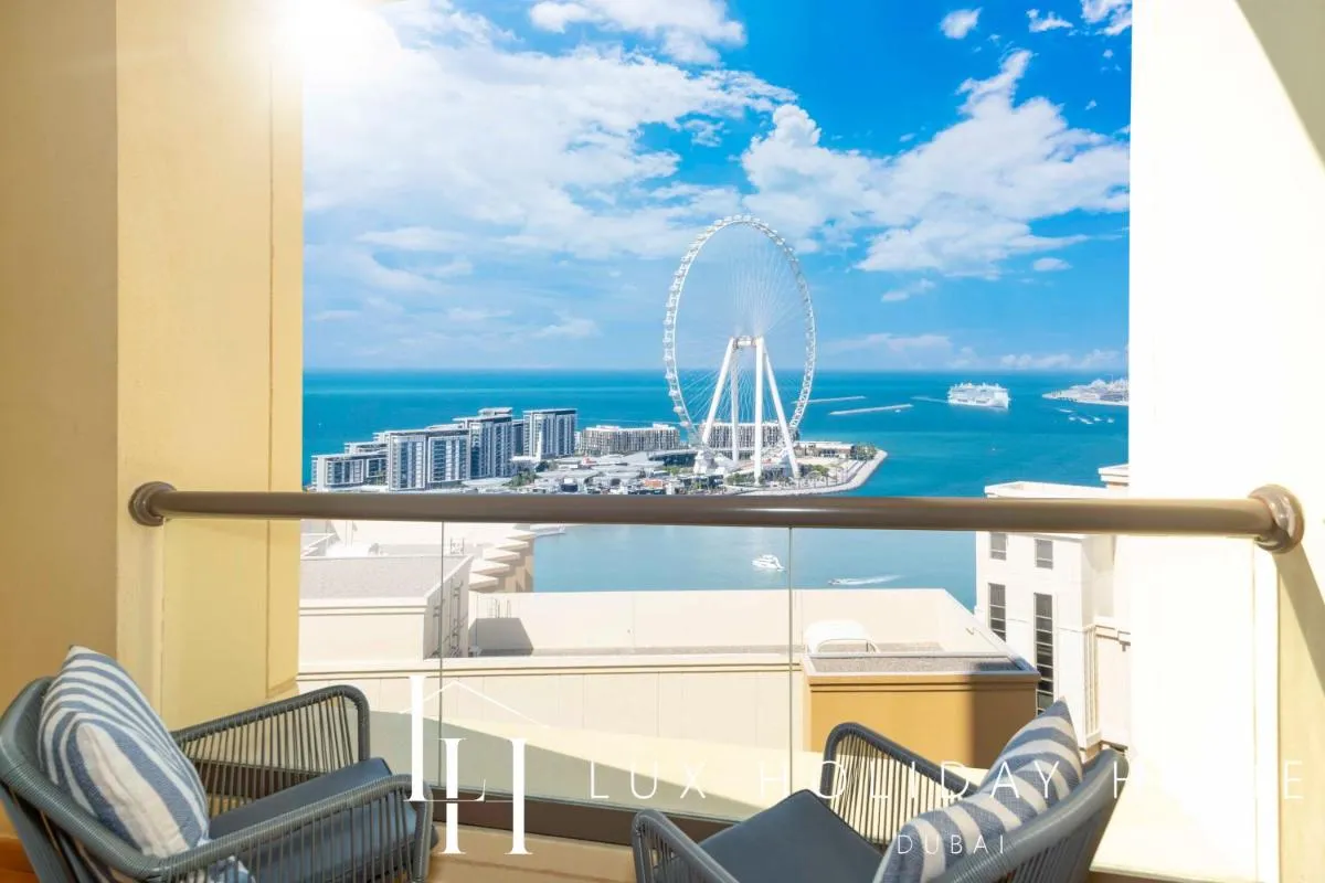 LUX The Dubai Eye Sea View Suite — صورة 2