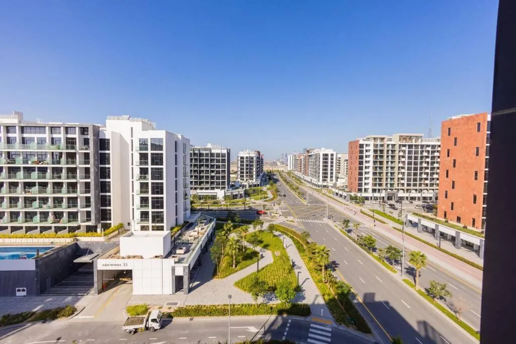 ⁨Urban Charm: Luxe 1BR Haven Near Downtown Dubai⁩ — صورة 15