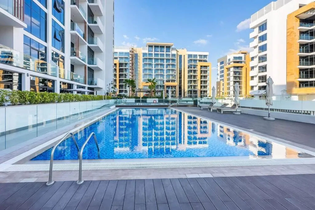 ⁨Urban Charm: Luxe 1BR Haven Near Downtown Dubai⁩ — صورة 21