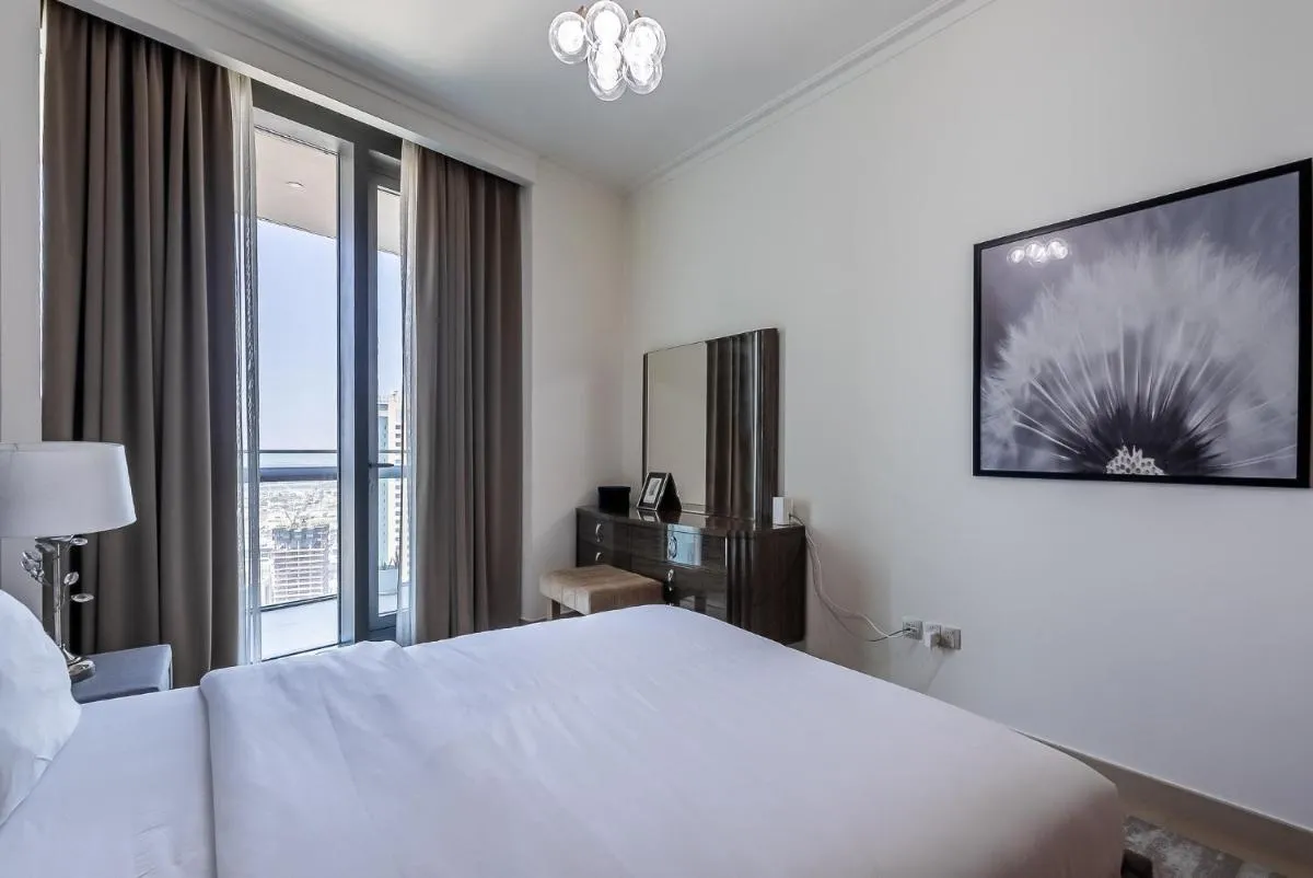 ⁨2BDR apartment near Burj Khalifa I Downtown Dubai I Burj Vista⁩ — صورة 14