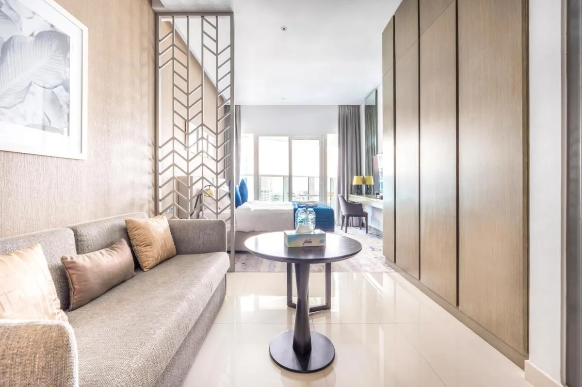 Studio Apartment in DAMAC Maison Prive Businessbay - Dubai Canal View — صورة 2