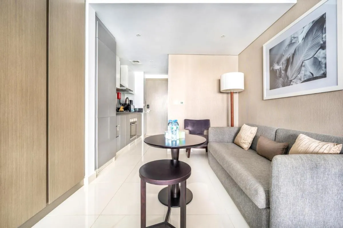 Studio Apartment in DAMAC Maison Prive Businessbay - Dubai Canal View — صورة 3