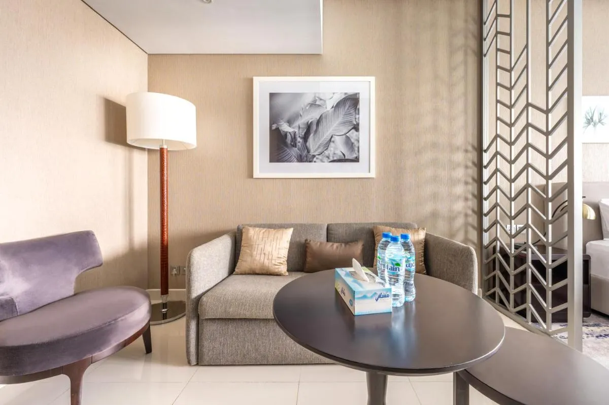 Studio Apartment in DAMAC Maison Prive Businessbay - Dubai Canal View — صورة 4