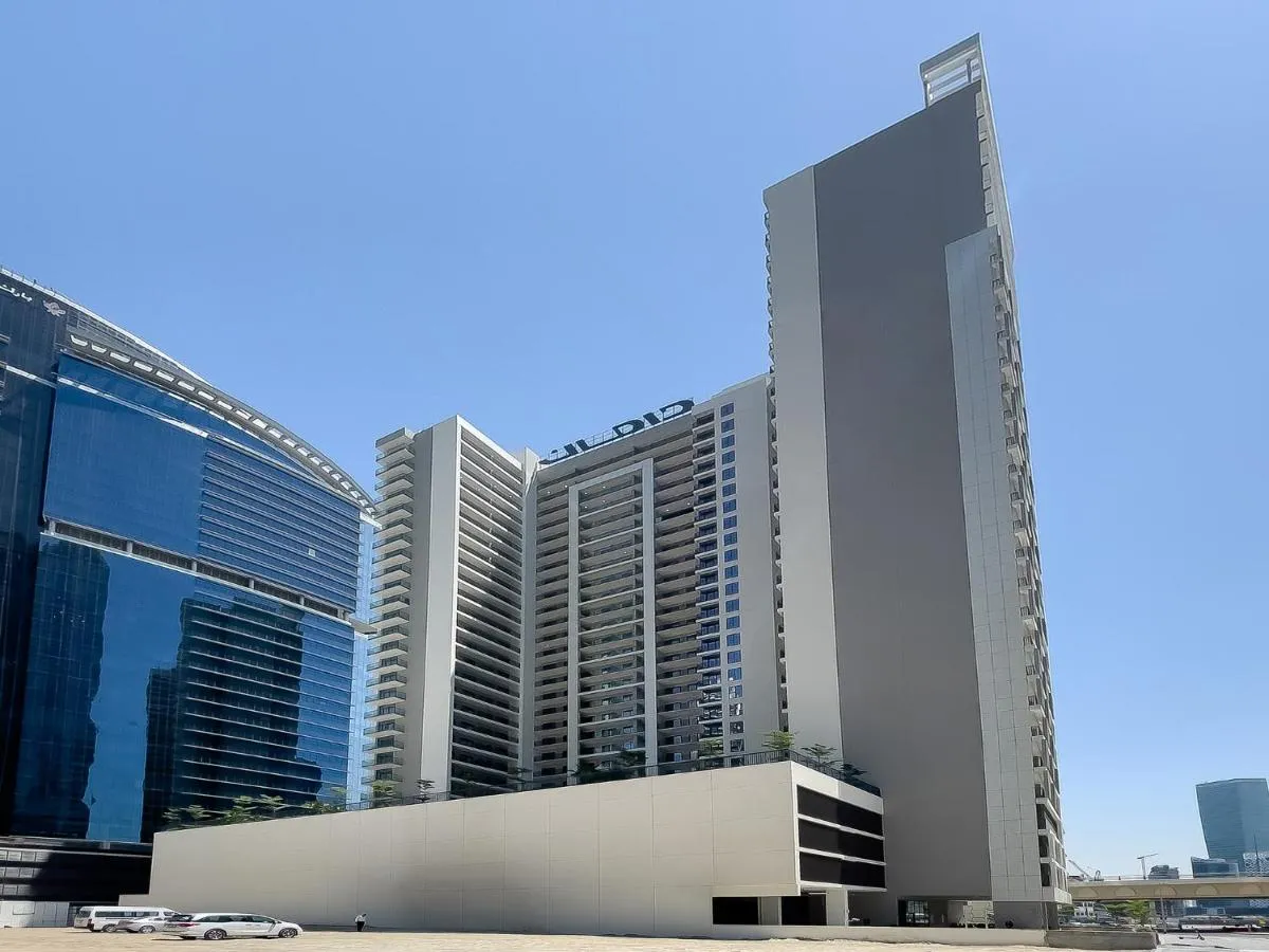 ⁨Zada Tower 1BR with amazing Dubai Canal view⁩ — صورة 31