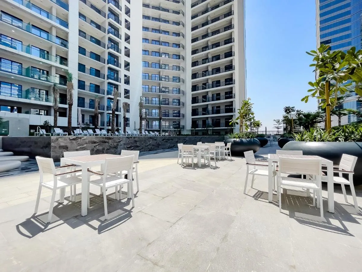 ⁨Zada Tower 1BR with amazing Dubai Canal view⁩ — صورة 26