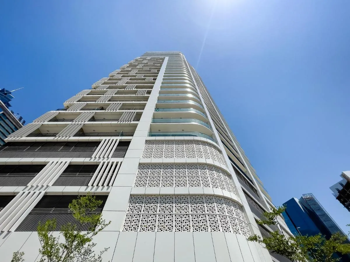 ⁨Zada Tower 1BR with amazing Dubai Canal view⁩ — صورة 33