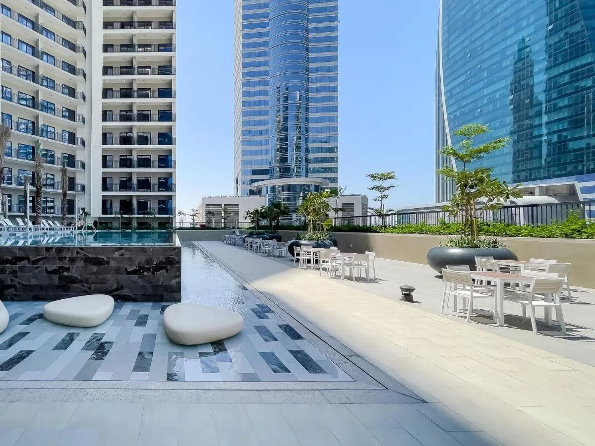 ⁨Zada Tower 1BR with amazing Dubai Canal view⁩ — صورة 24