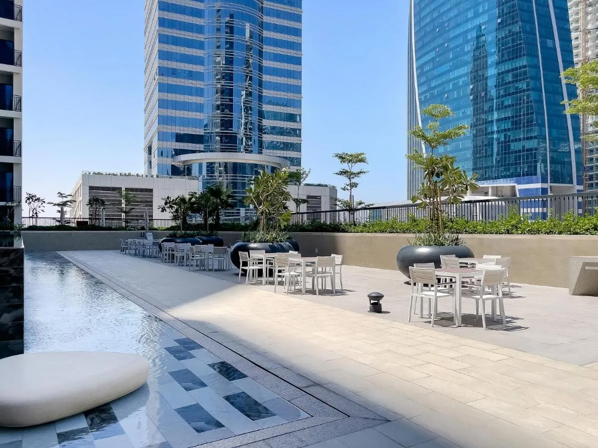 ⁨Zada Tower 1BR with amazing Dubai Canal view⁩ — صورة 25