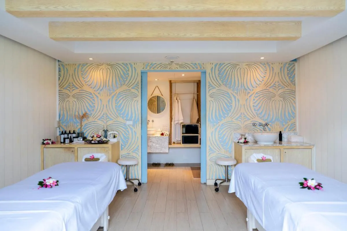 ⁨ذا ناي هارن بوكيت⁩ — صورة 29