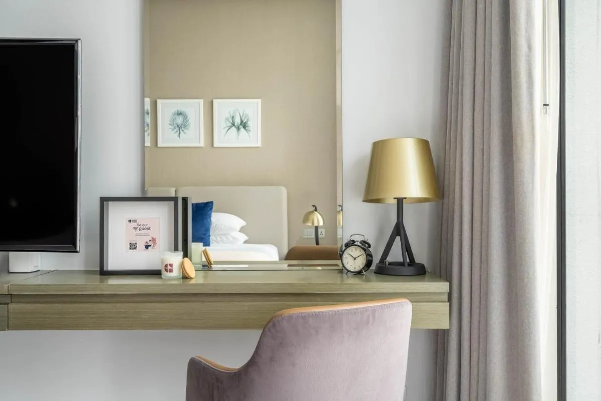 ⁨GuestReady - Stylish studio with Dubai Canal view⁩ — صورة 9