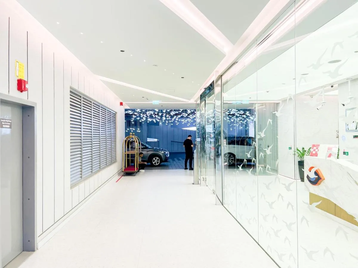 ⁨MAG318, Modern Studio Apartment with Great Amenities and Canal View, 5min Walk to Dubai Mall⁩ — صورة 16