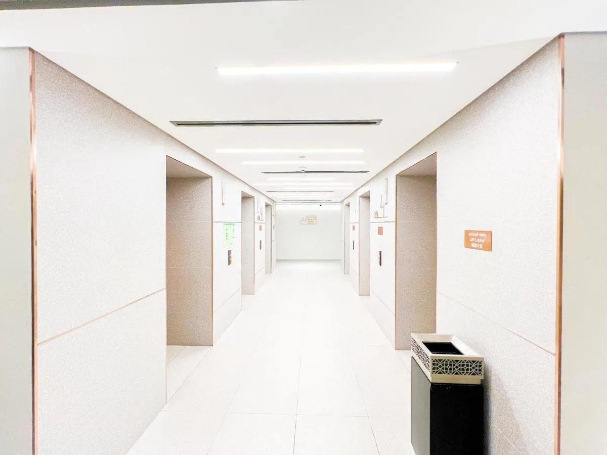 ⁨MAG318, Modern Studio Apartment with Great Amenities and Canal View, 5min Walk to Dubai Mall⁩ — صورة 40