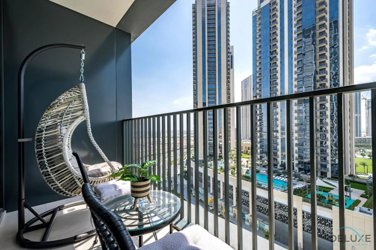 Beautiful 1BR in Creek Edge Tower 2, Dubai Creek Harbor by Deluxe Holiday Homes — صورة 3