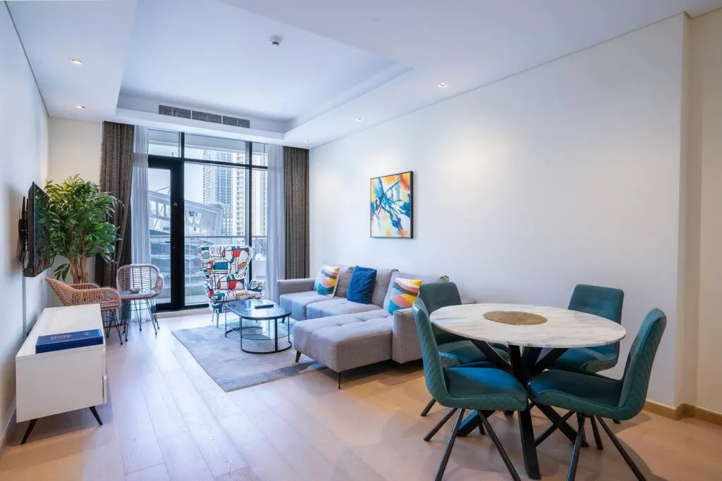RH- Elevated Living, Modern 1BR Oasis at RP Heights walk away to Dubai Mall - دبي، الإمارات