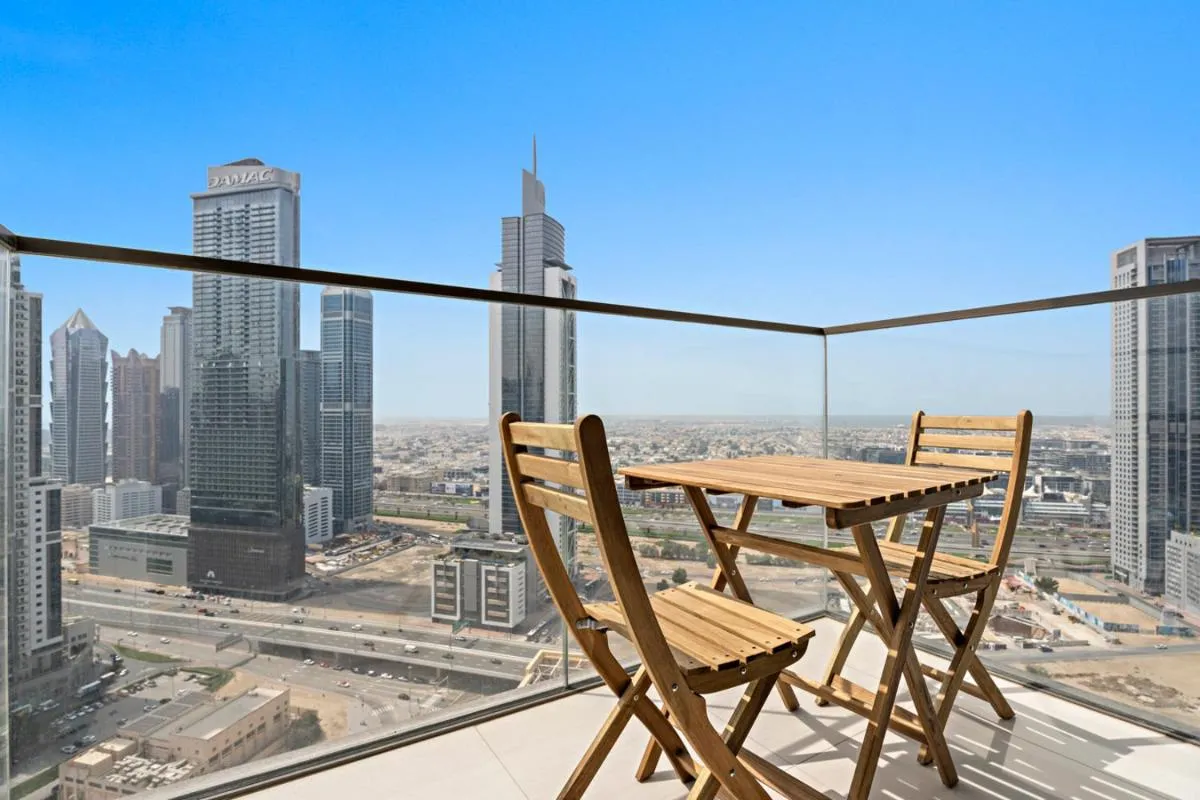 Luxurious 2 BR in Downtown Dubai — صورة 2