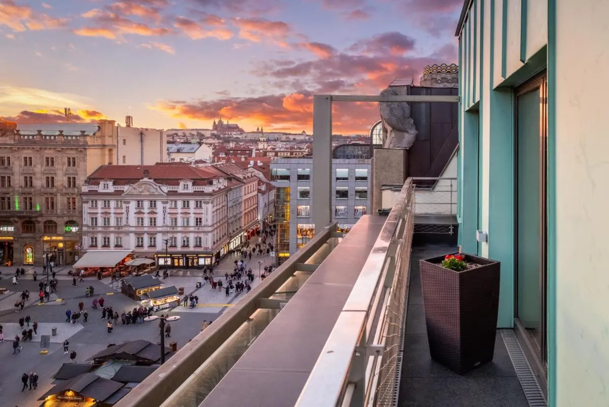 فن ترراكس باي ادرز - براغ، التشيك