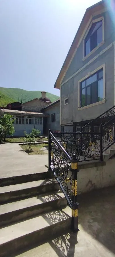 يلهام موستافا هووسيس - Sheki، أذربيجان