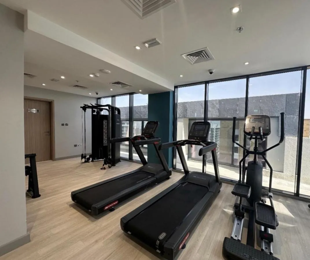 ⁨Modern studio view Burj Khalifa⁩ — صورة 15