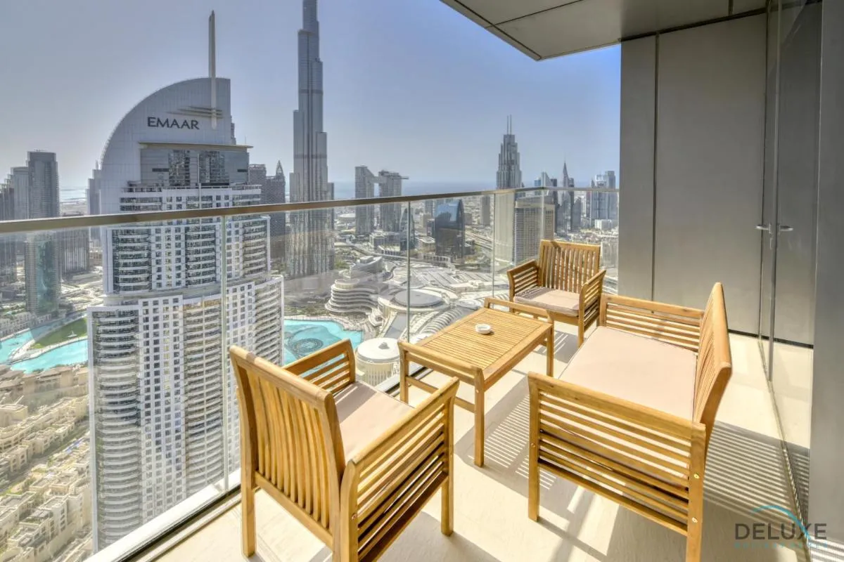Luxurious 2BR Apartment at Boulevard Point Downtown Dubai by Deluxe Holiday Homes — صورة 3