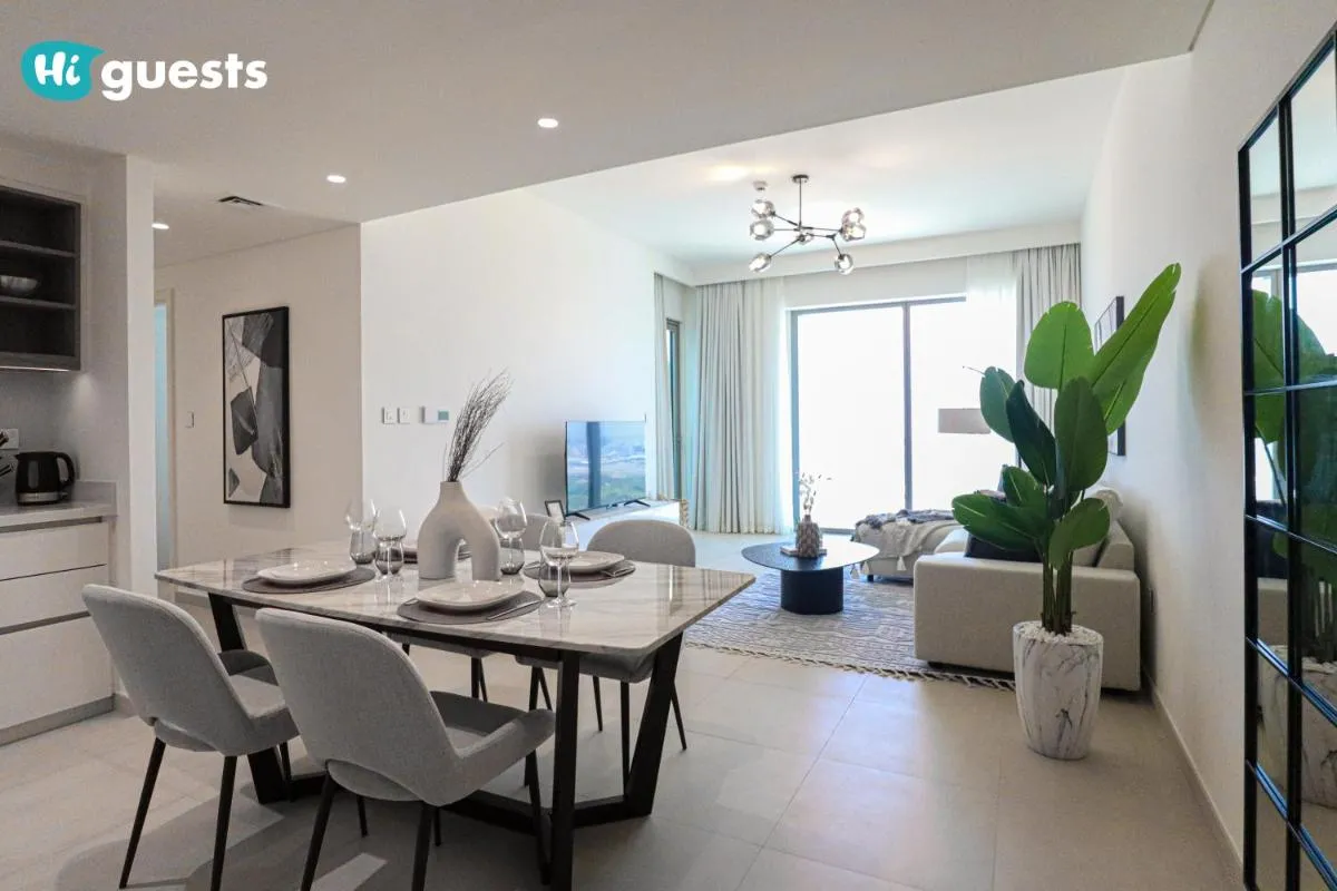 ⁨HiGuests - Sky-High Luxury 2BR Apt in Downtown Views Dubai⁩ — صورة 8
