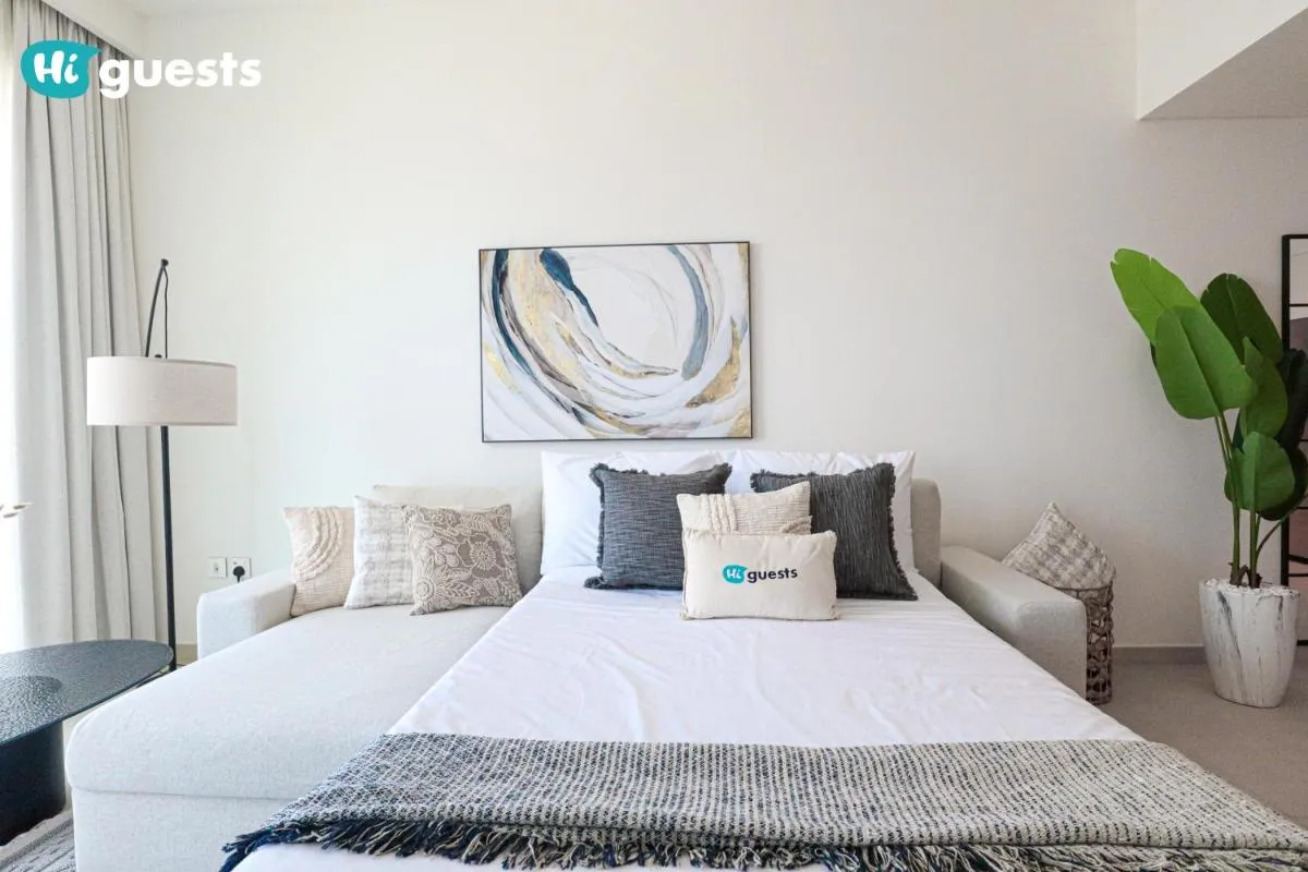 ⁨HiGuests - Sky-High Luxury 2BR Apt in Downtown Views Dubai⁩ — صورة 37