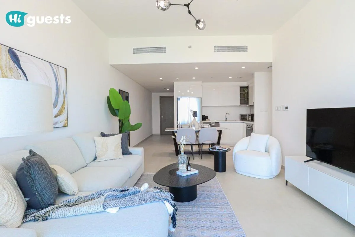 ⁨HiGuests - Sky-High Luxury 2BR Apt in Downtown Views Dubai⁩ — صورة 14
