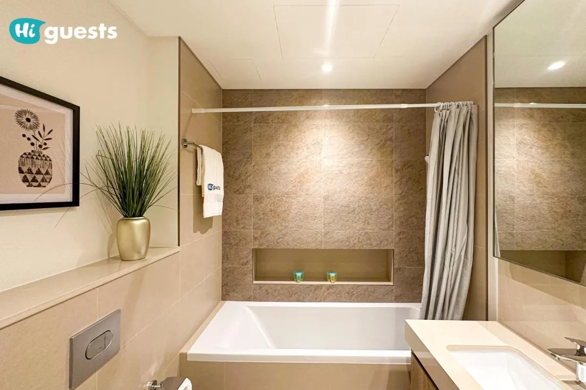 ⁨HiGuests - Sky-High Luxury 2BR Apt in Downtown Views Dubai⁩ — صورة 31