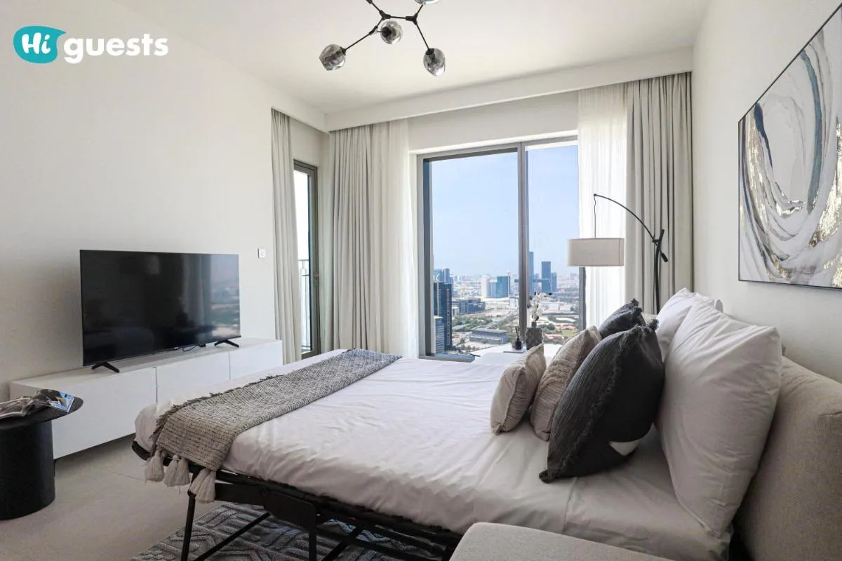 ⁨HiGuests - Sky-High Luxury 2BR Apt in Downtown Views Dubai⁩ — صورة 38