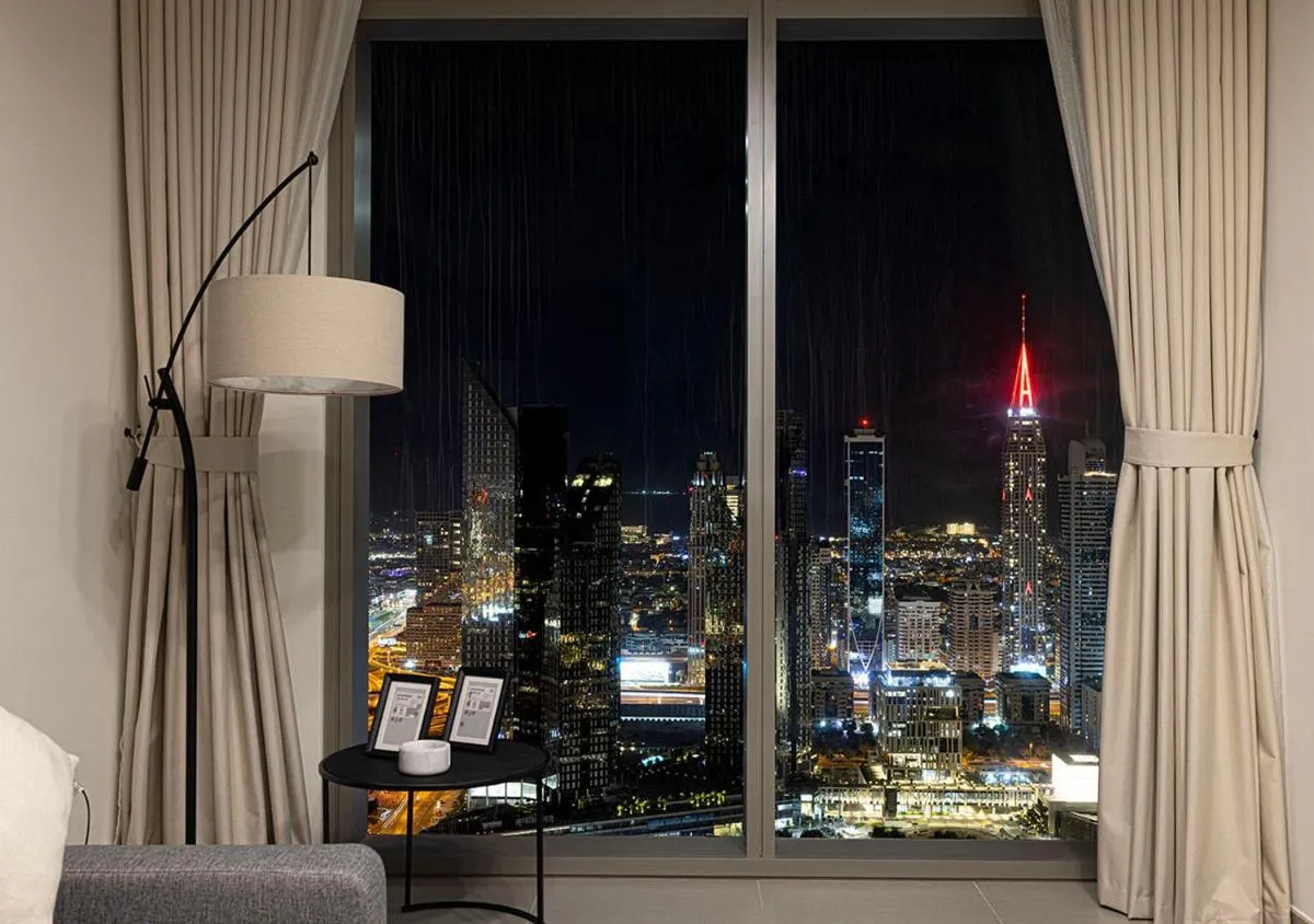 ⁨Luxury 2 BR Apartment, 5 Mins to Dubai Mall with Amazing view in DownTown Views 2⁩ — صورة 18