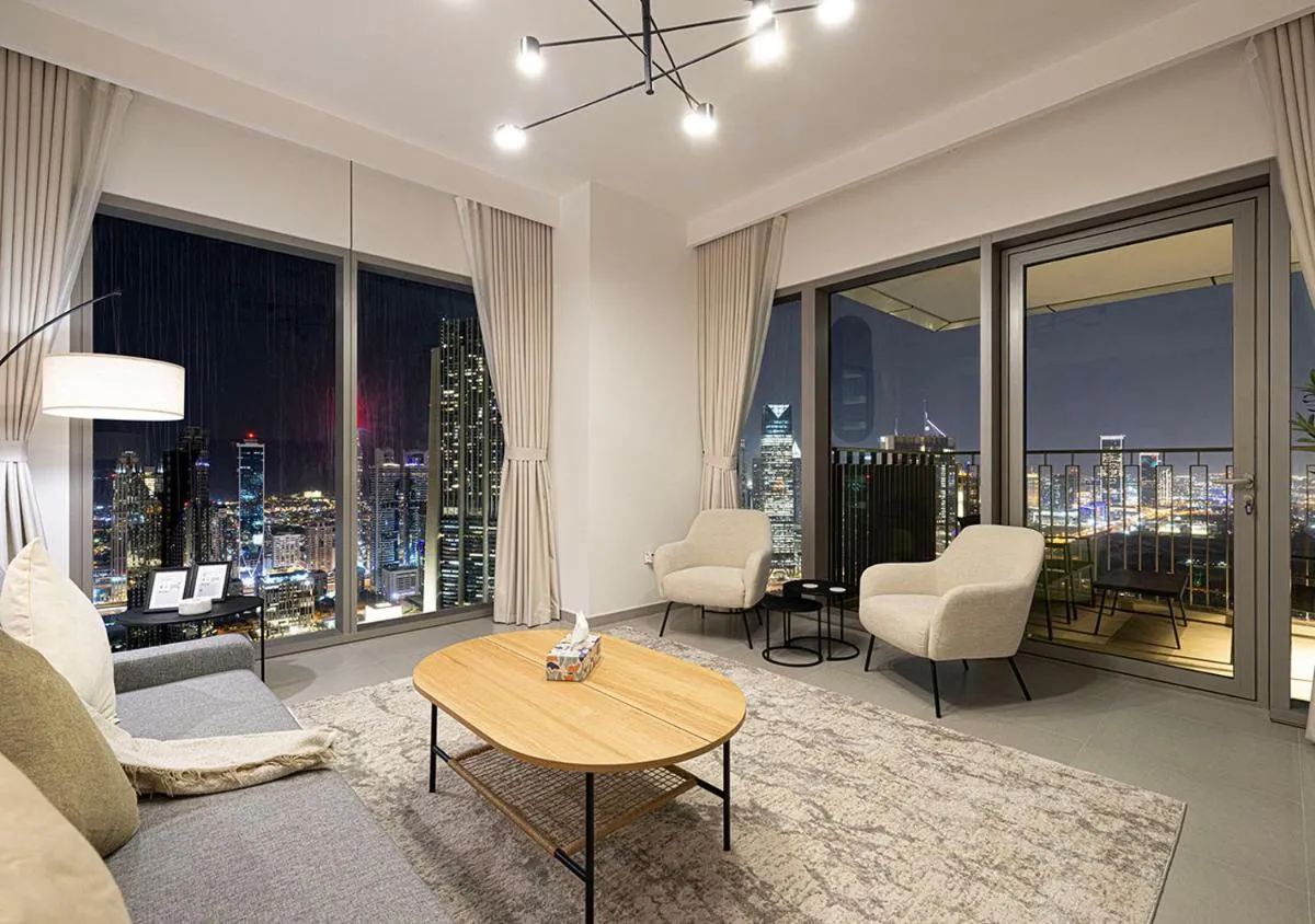 ⁨Luxury 2 BR Apartment, 5 Mins to Dubai Mall with Amazing view in DownTown Views 2⁩ — صورة 22