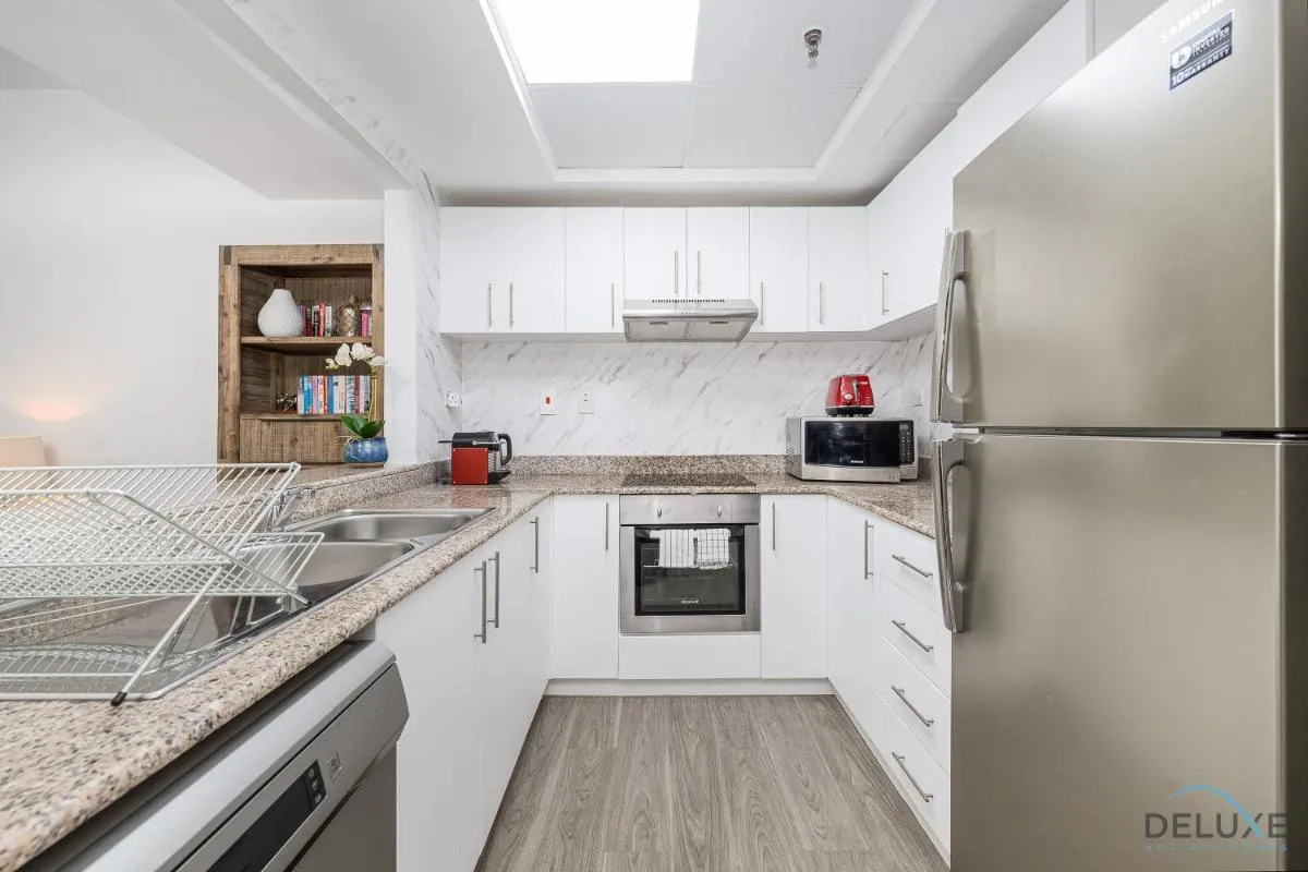 Charming 1BR in The Point Tower, Dubai Marina by Deluxe Holiday Homes — صورة 4