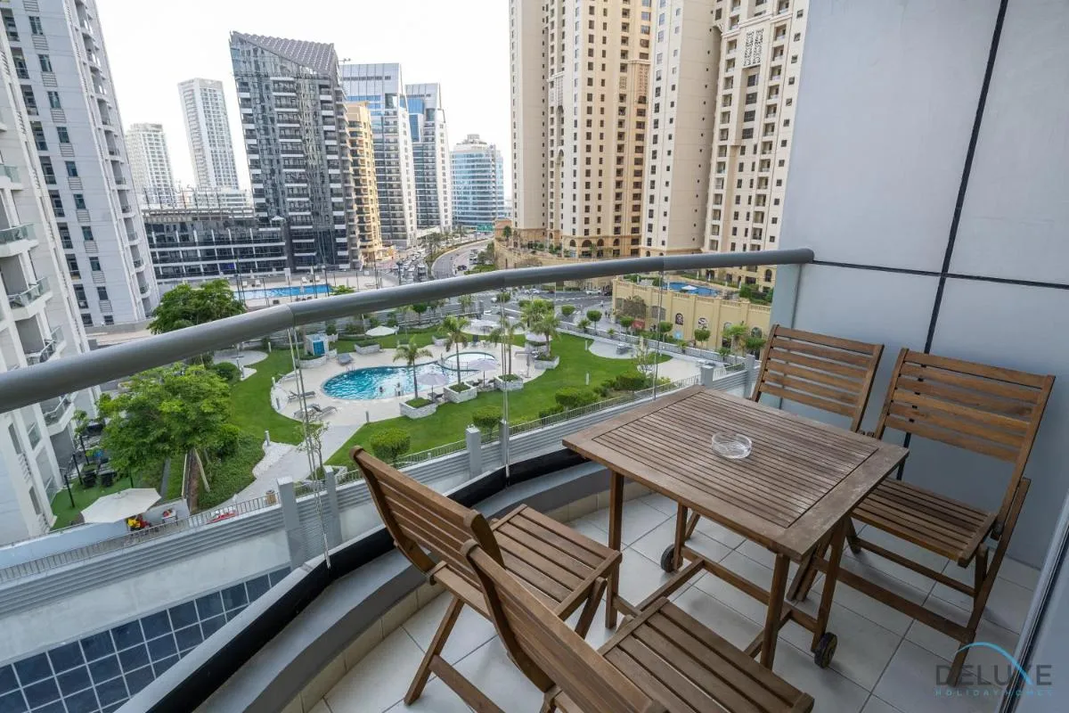 Charming 1BR in The Point Tower, Dubai Marina by Deluxe Holiday Homes — صورة 3