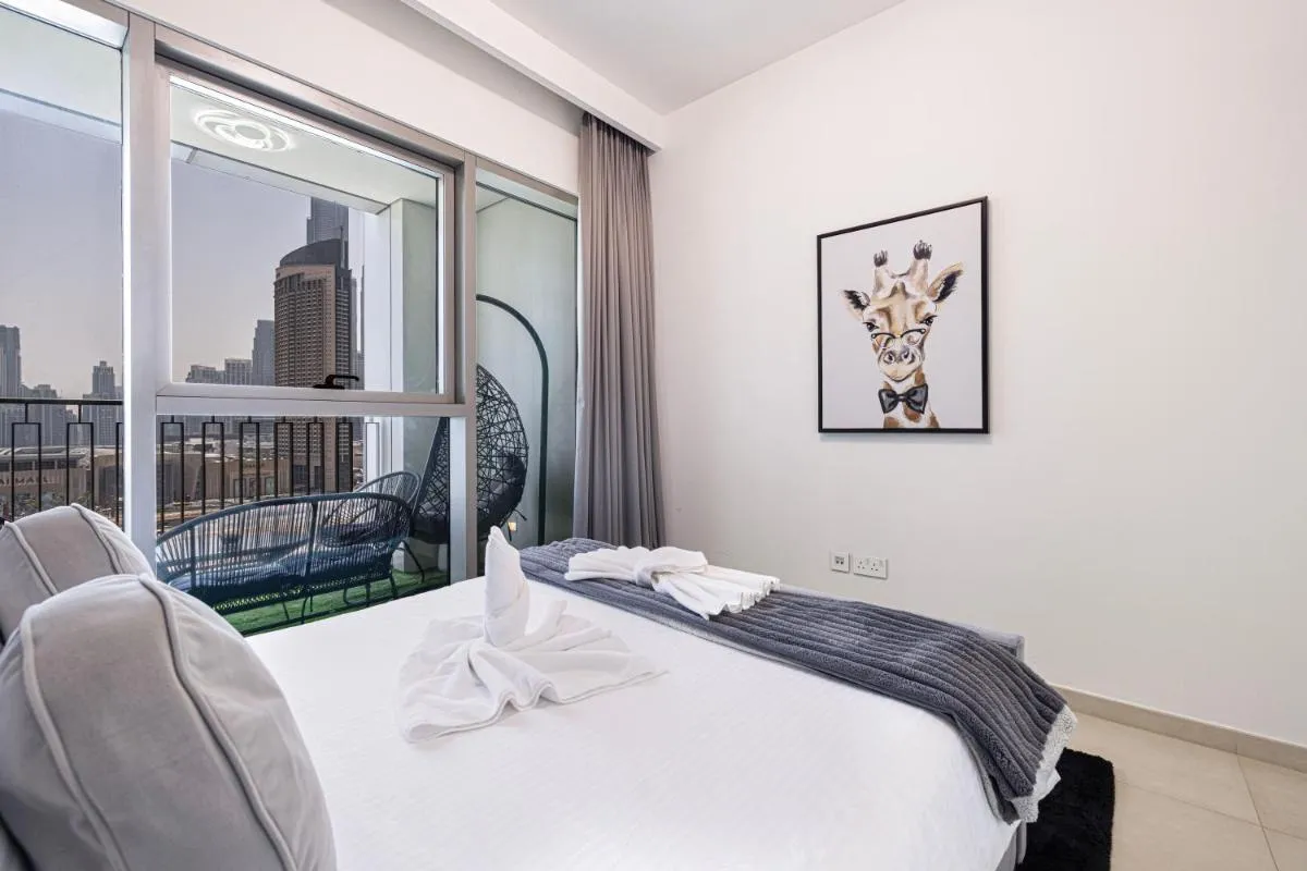 ⁨FULL Burj Khalifa view 2BR with Dubai Mall connection in Downtown⁩ — صورة 39