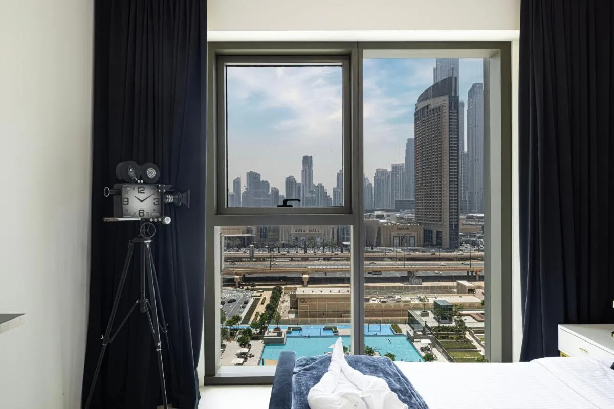 ⁨FULL Burj Khalifa view 2BR with Dubai Mall connection in Downtown⁩ — صورة 33